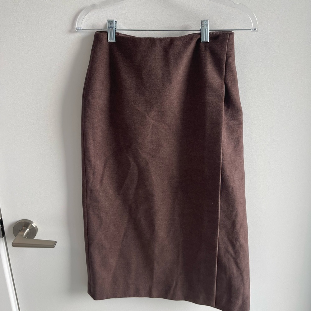 Aritzia Babaton Brown Women's Skirt